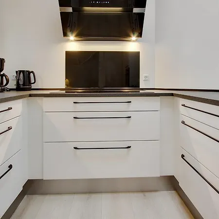 度假居 Four-bedroom Holiday In *