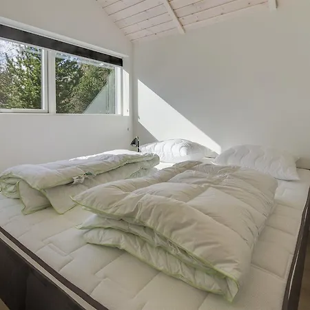 度假居 Four-bedroom Holiday In Hals